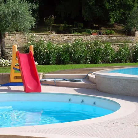 Luna Stunning Modern Shared Infinity Pool, Big Garden, Fantastic View,ac,