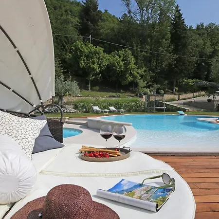 別荘 Luna Stunning Modern Shared Infinity Pool, Big Garden, Fantastic View,ac, *
